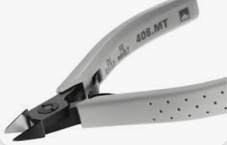 FACOM — Pince coupante Micro-Tech "compacte" maniable - axiale compact MT