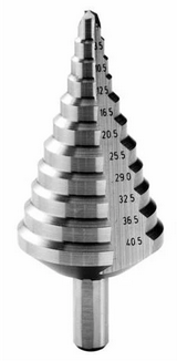 FACOM — Foret étagé 6,5 à 40,5 mm - ISO, tige l 10 mm - 6,5 à 40,5 mm - pour un perçage cylindrique et précis dans toutes les matières.