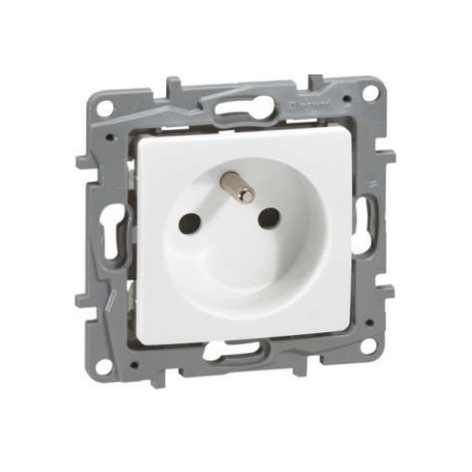 Legrand — 2P+T FB ECLIPS BLANC